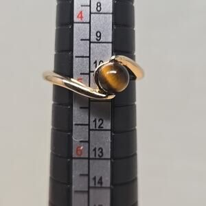 vintage 18KT yellow GOLD HGE tigers cats eye ring SIZE 5 Gold Tone